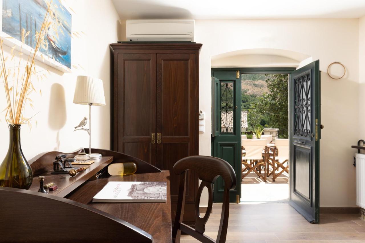The Merchants House Peritheia